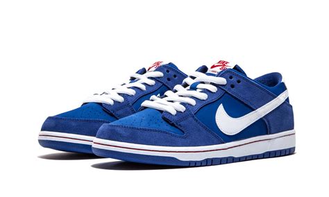 nike dunk low pro iw